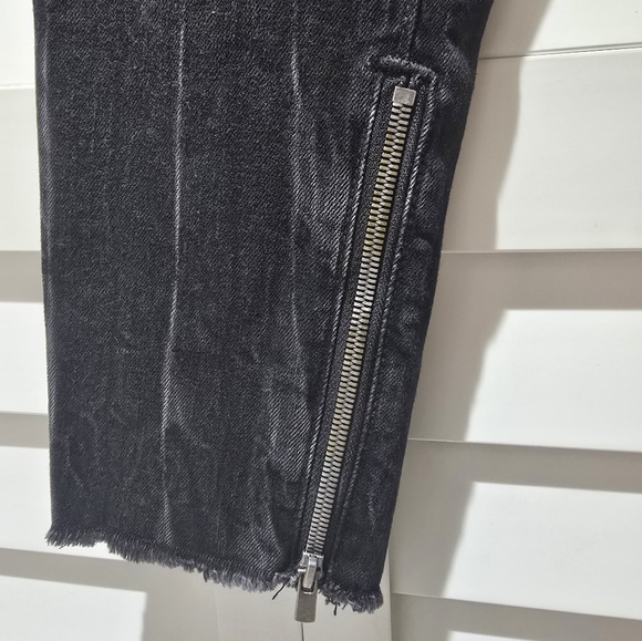 True Religion FINN FRAYED SKINNY MENS JEAN Black zippers size 28 - Picture 8 of 15